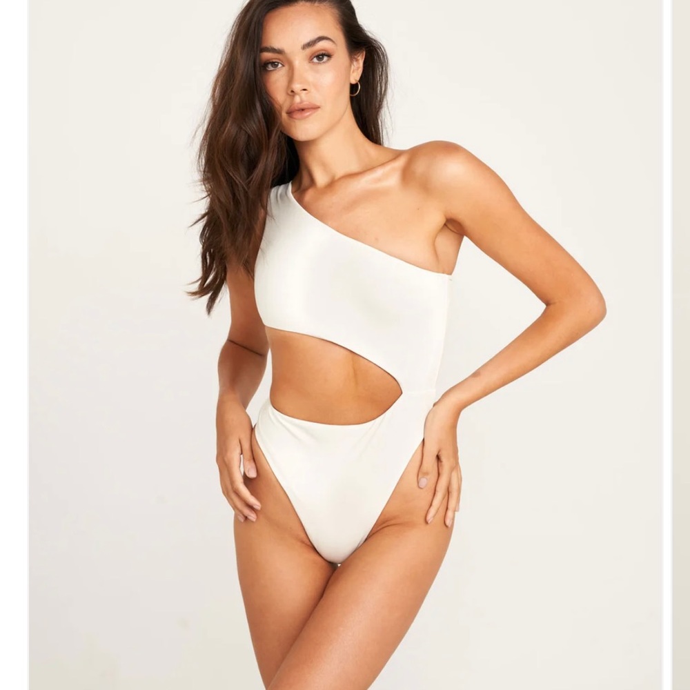 NYUD swim Bermuda bathing suit. Size large